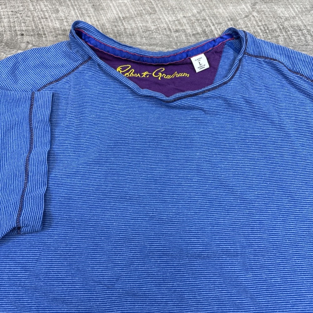 Robert‎ Graham t-shirt men's large blue stripe classic fit casual preppy modal